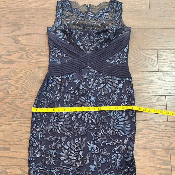 Tadahsi Shoji Paillette Sequin Embroidered Lace Sheath Dress  Navy Size 8 NWOT - Picture 9 of 13